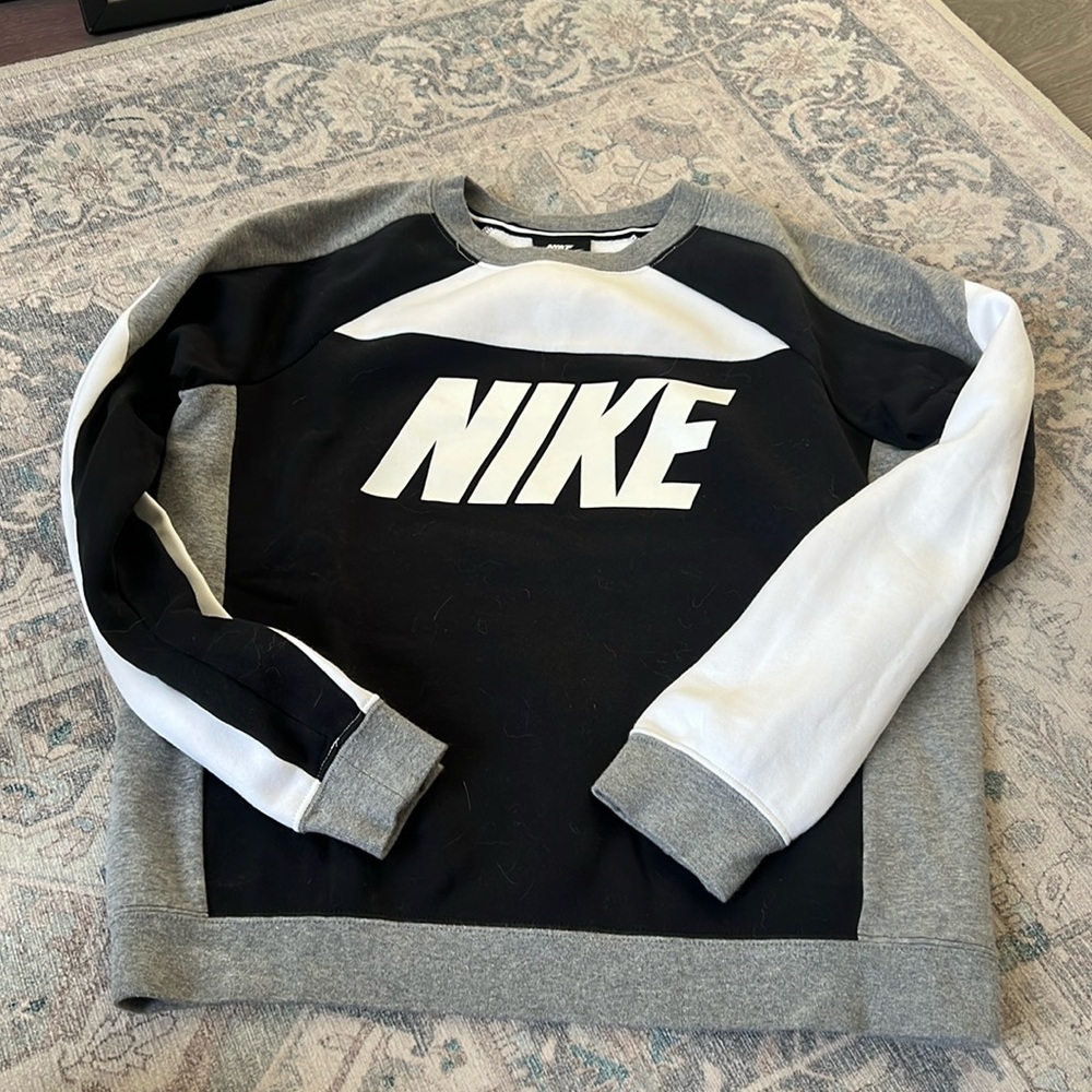 Nike Sweatshirt